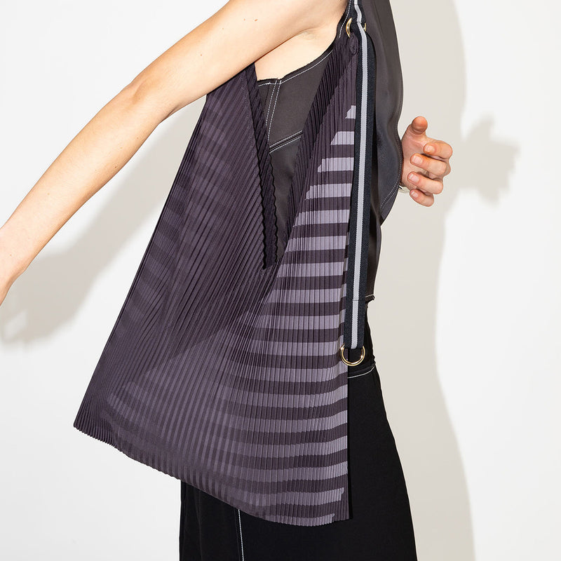 claudia Y-bag - black